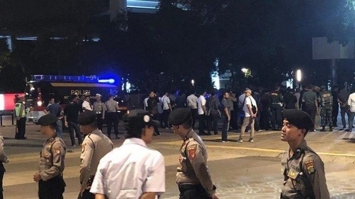 Ledakan di Area Nobar Debat Capres.