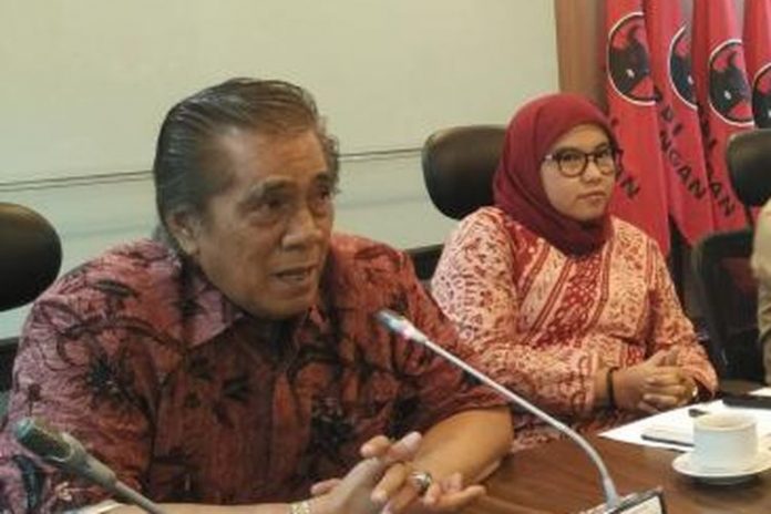Nazaruddin Kiemas dikabarkan wafat.