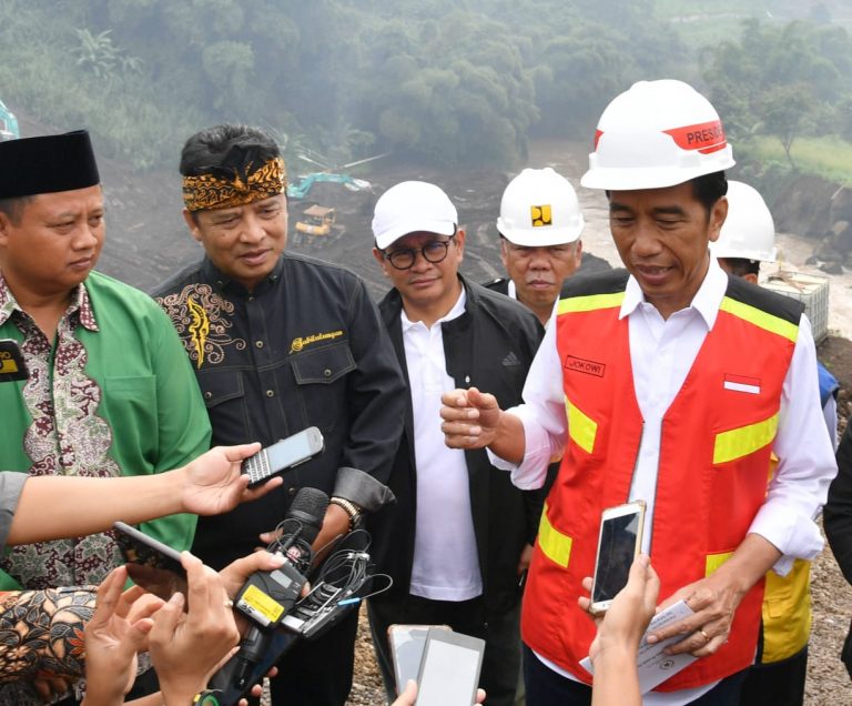 Presiden Tinjau Pembangunan Terowongan Pengendali Banjir di Bandung Selatan
