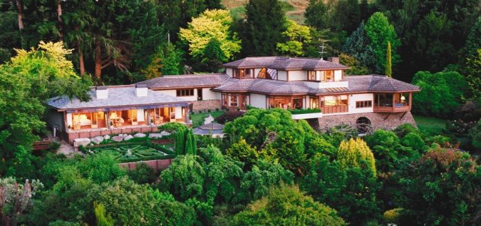 Penginapan dengan Sensasi Unik di Selandia Baru.