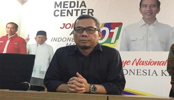 Direktur Komunikasi Politik TKN Usman Kansong.
