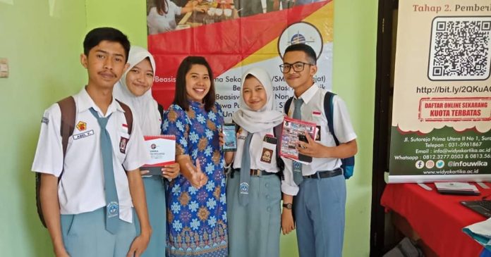 pameran pendidikan yang diselenggarakan oleh MGBK di 20 kota/kabupaten se-JawaTimur.