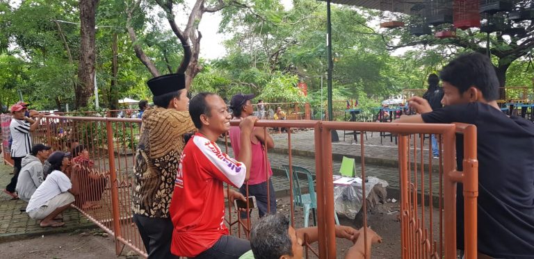 Yuhastihar Sempatkan Diri Kunjungi Perlombaan Burung Wilayah Dapilnya