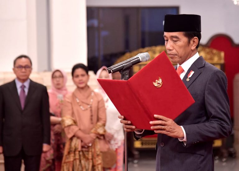 Presiden Jokowi Lantik Gubernur dan Wakil Gubernur Maluku