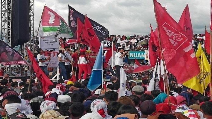 Kampanye Jokowi-Ma'ruf di Padang.