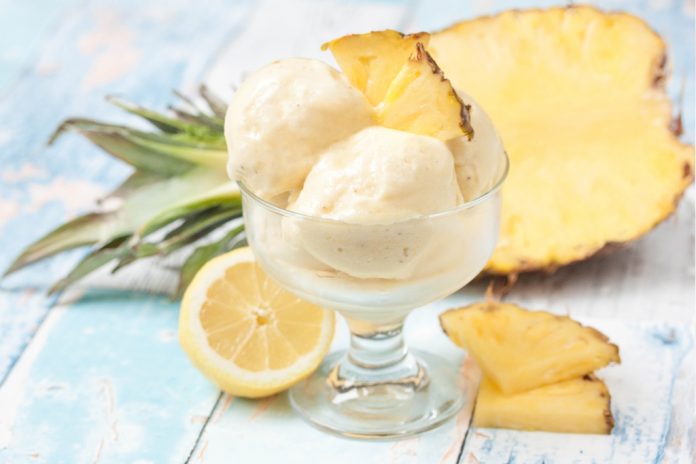 Es krim dengan rasa buah nanas bisa memberikan manfaat kesehatan.