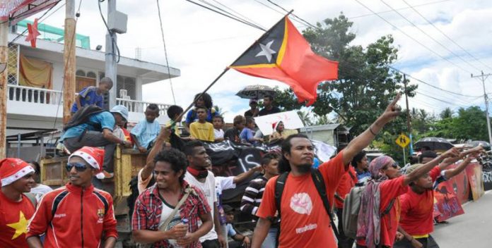 Timor Timur menjadi negara Timor Leste setelah resmi lepas dari Indonesia tahun 1999.