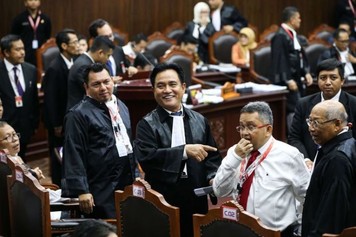 Yusril Bocorkan Saksi dan Ahli yang Dihadirkan Tim Jokowi-Ma'ruf saat Sidang MK.