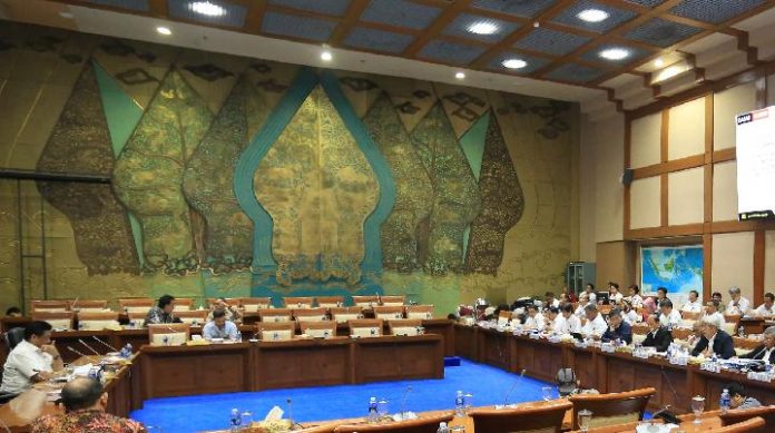 Komisi VII DPR Tolak Seluruh Calon Anggota DEN.