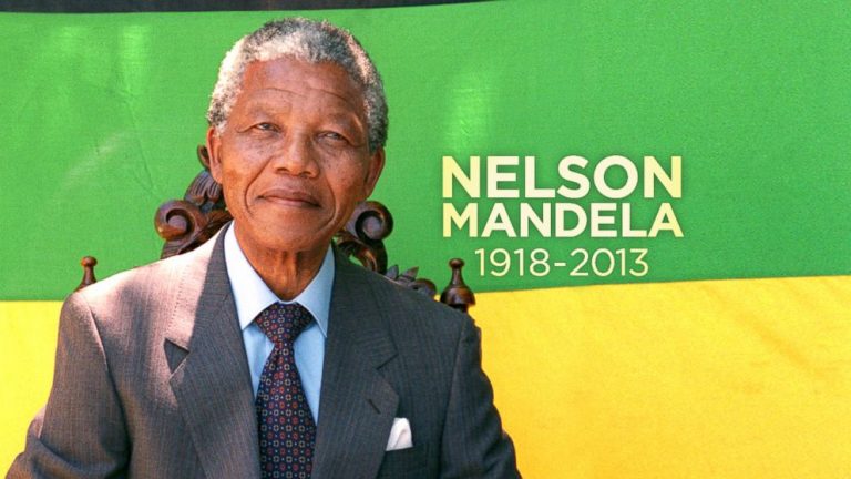 Nelson Mandela, pejuang kemerdekaan dan mantan presiden Afrika Selatan.