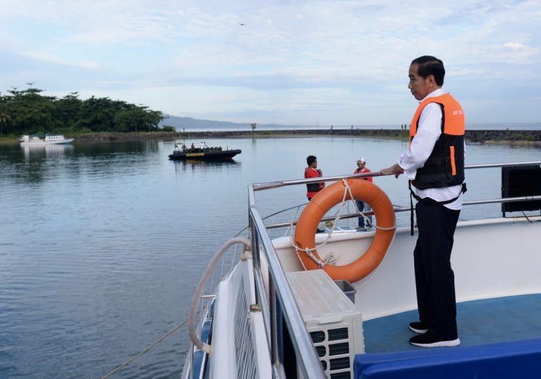 Awali Kegiatan di Sulawesi Utara, Presiden Jokowi Kunjungi Taman Laut Bunaken
