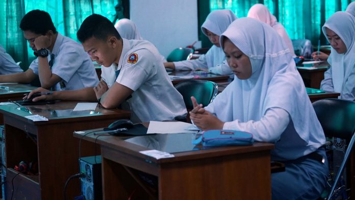 Reaksi SMA Negeri di Solo Terkait Wacana Pemprov Jateng Gratiskan SPP.
