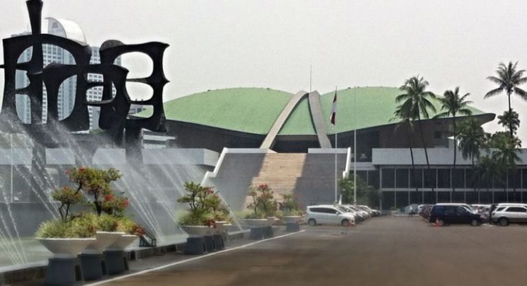 KPU Tetapkan Sembilan Parpol Huni Senayan Periode 2019-2024.