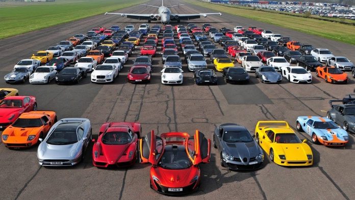 Daftar Mobil Paling Cepat Di Dunia Terbaru 2019.