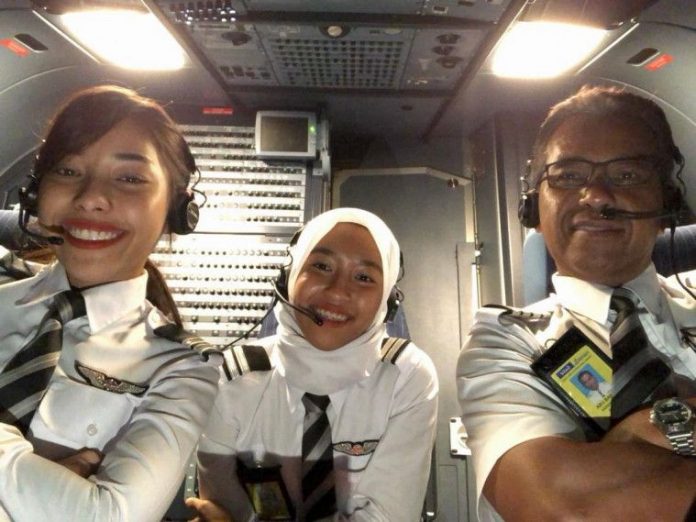 Kisah Haru Pilot Turun Jabatan, Demi Dapat Terbang Bersama Anaknya.