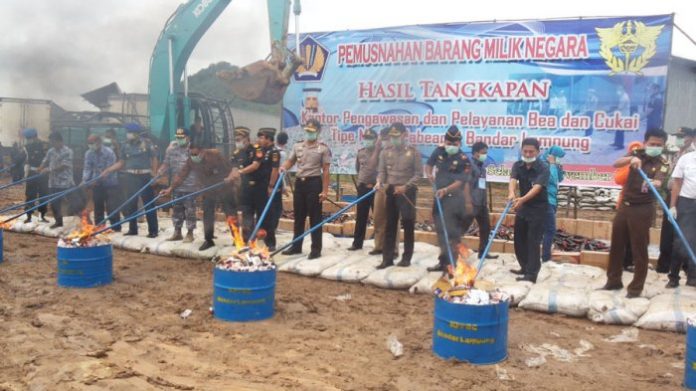 memusnahkan-barang-milik-negara