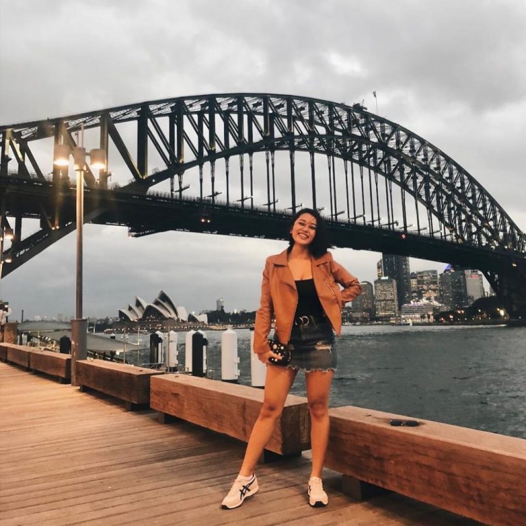 Mutia Ayu Solo Traveling di Kolombia