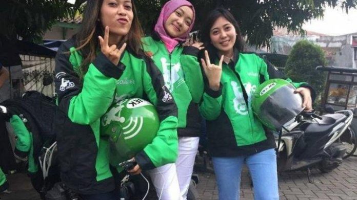 wanita-ojek-online