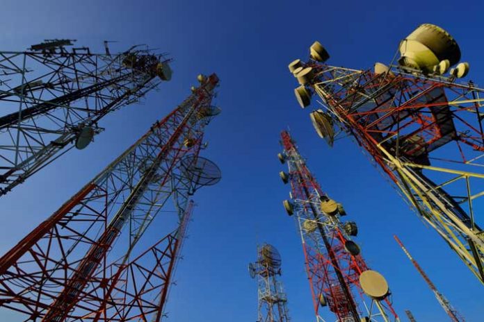 Pendapatan Operator Seluler Naik Hingga Dua Digit.