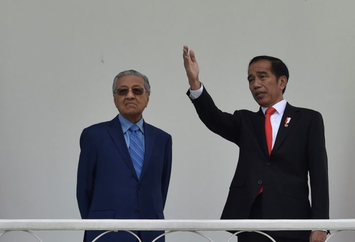 Jokowi dan PM Malaysia Sepakat Hadapi Diskriminasi Produk Sawit.