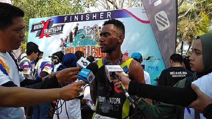 Atlet TNI AD Juarai Rhino Cross Triathlon