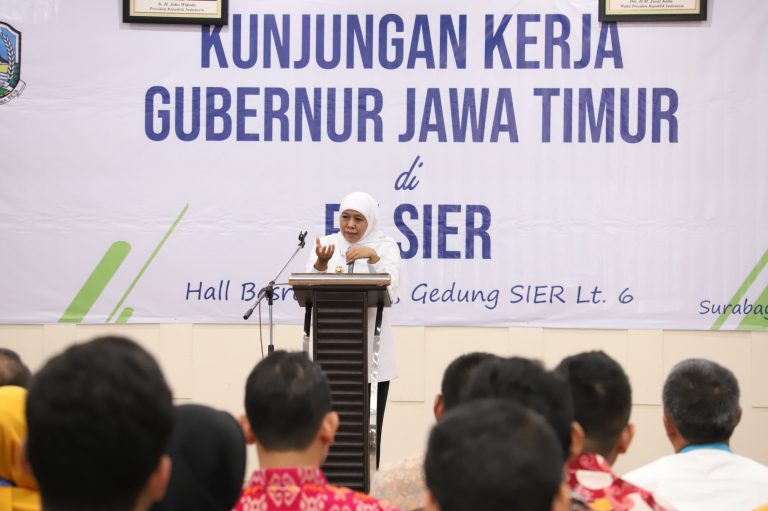 Gubernur Khofifah Harap PLB SIER Beri Kemudahan Akses Produk Bagi UKM dan IKM