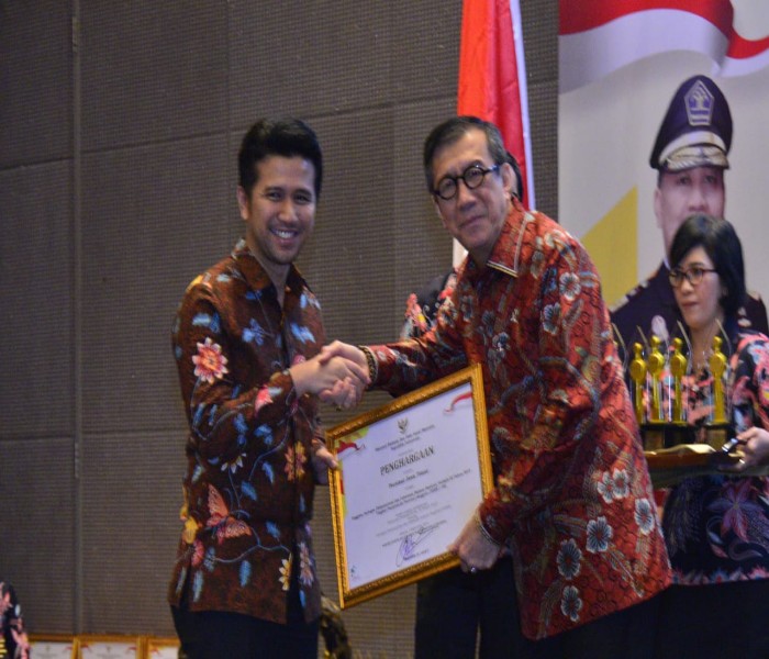 Pemprov Jatim Raih JDIHN 2019 dari Kemenkumham RI