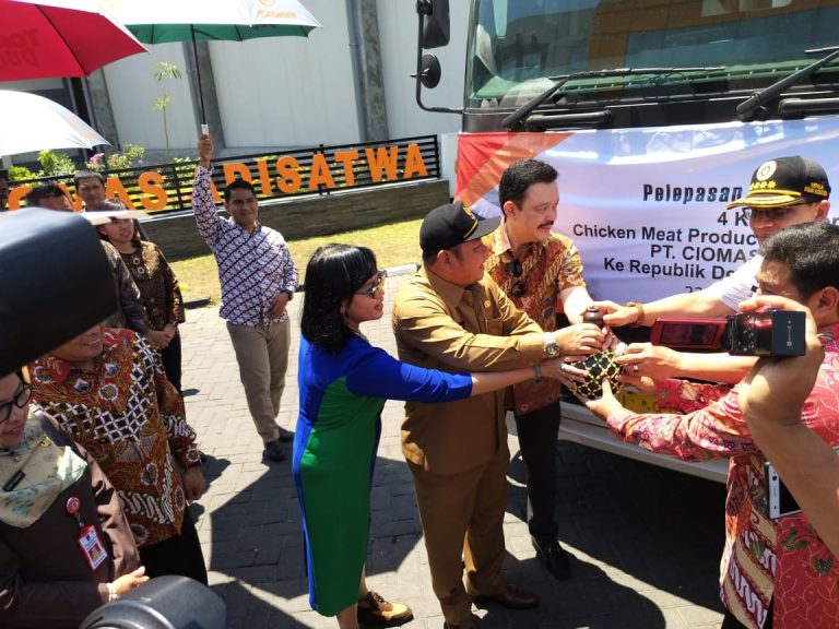 Kementan Lepas Ekspor Daging Ayam Ke Timor Leste