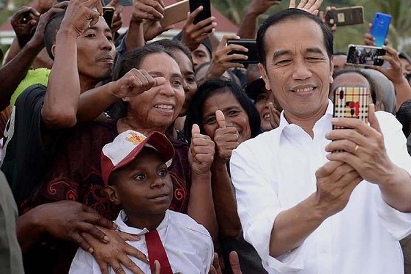 Jokowi Akan Tinjau Posko Pengungsi di Ambon.