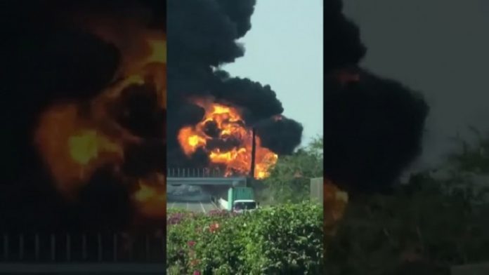 Kebakaran Pipa Pertamina di Cimahi, Dilaporkan Satu Orang Tewas.