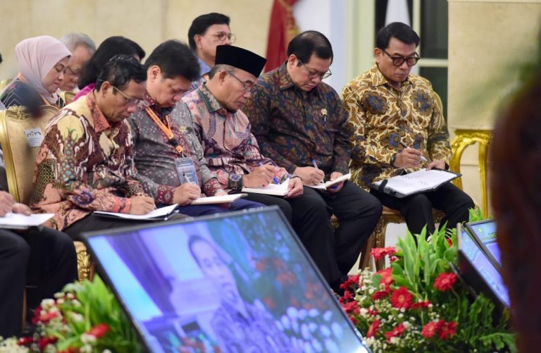 Gemesnya Presiden Jokowi : Dikit-dikit Impor !