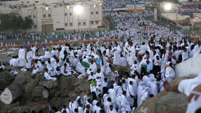 Arab Saudi Hentikan Izin Umrah Terkait Virus Corona.