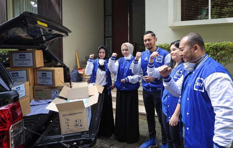 Partai Demokrat Sumbang Peralatan Medis untuk Cegah Covid-19