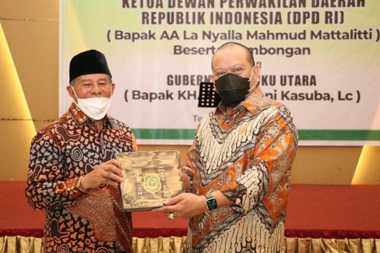 Ramah Tamah dengan Gubernur, Ketua DPD RI Puji Kekayaan Maluku Utara