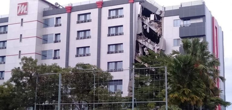 Gempa 6,2 SR Guncang Sulbar, Kantor Gubernur hingga Hotel Rusak