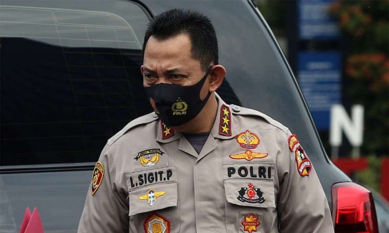 Komjen Listyo Akan Wajibkan Anggota Polri Ngaji Kitab Kuning
