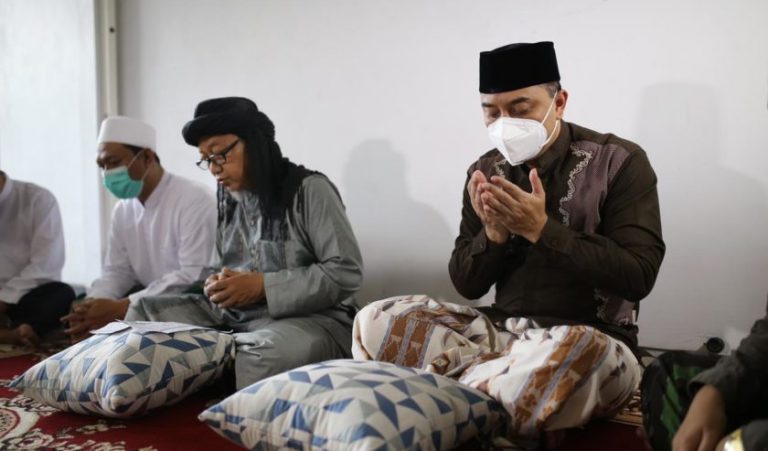 Jelang Pelantikan, Eri Cahyadi Gelar Khataman Alquran
