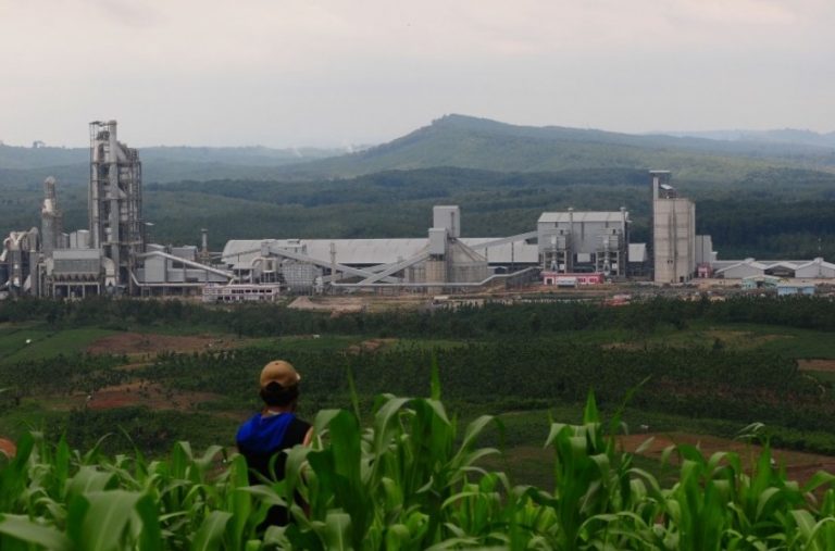 PT Semen Indonesia Buat Gerakan Penyelamatan Lingkungan