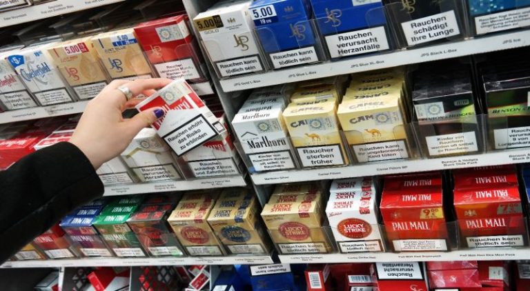Kemenkeu Targetkan Konsumsi Rokok Turun 8,7 Persen di 2024