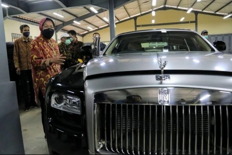 Asal-usul Rolls-Royce Ghost Kemensos, 2 kali gagal dilelang