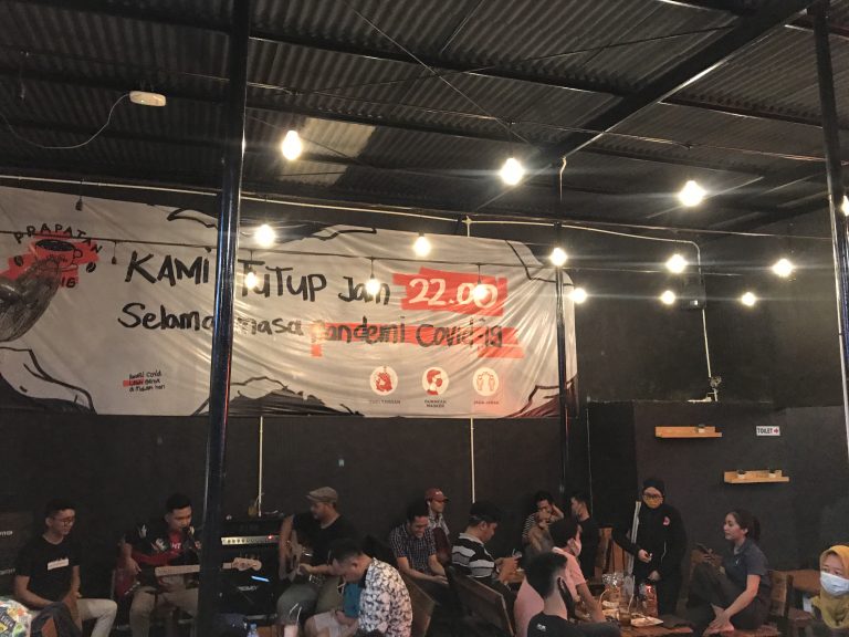 UMKM di Surabaya Minta Penambahan Jam Operasional