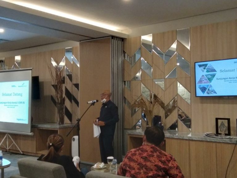 Komisi V DPR RI Cek Alat Deteksi Tsunami di Bandara Kulon Progo