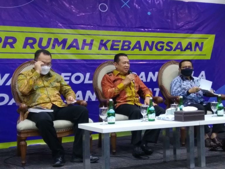 Ibarat Tari Poco-Poco, Bamsoet Luncurkan Buku Cegah Negara Tanpa Arah