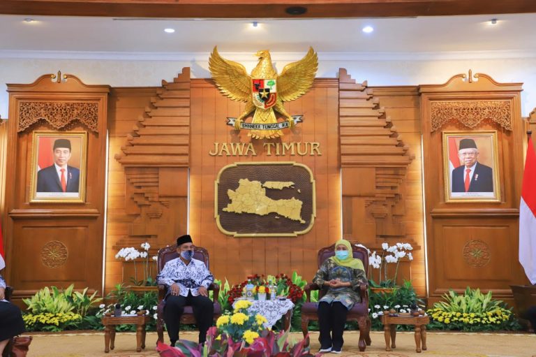 Persiapkan Pembelajaran Tatap Muka, Gubernur Khofifah Minta Bentuk Tim Satgas Covid-19