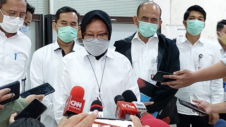 Risma Lapor Presiden Soal BNPB Tak Masuk Daftar Inventarisasi Masalah RUU Bencana