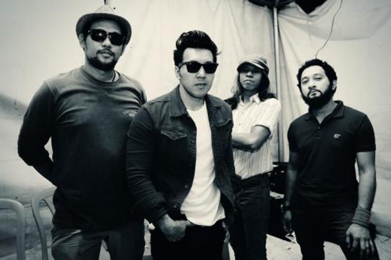 Emil dan Pepeng Resmi Cabut, Naif bakal Bubar?