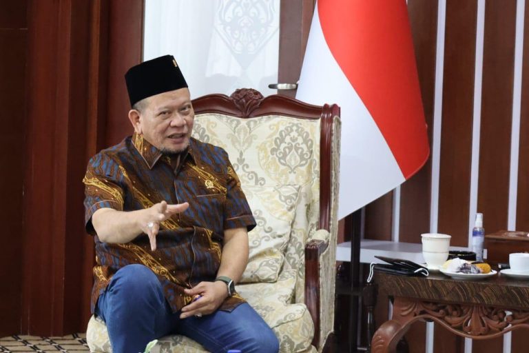 Disiapkan Jadi Vaksin Ketiga, Ketua DPD RI Minta Pemerintah Pastikan Efektivitas Moderna