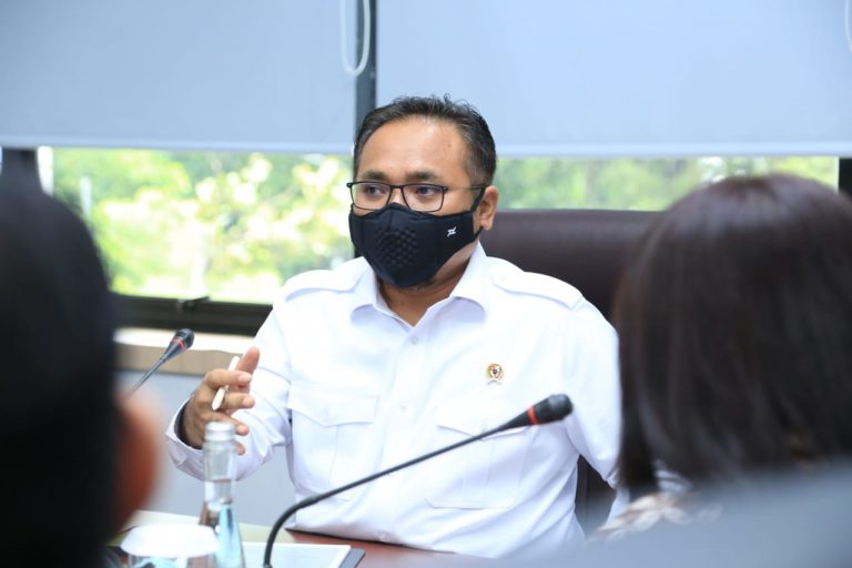 Bantu Penanganan Pandemi, Kemenag Realokasi Hampir Rp2 Triliun Anggaran 2021