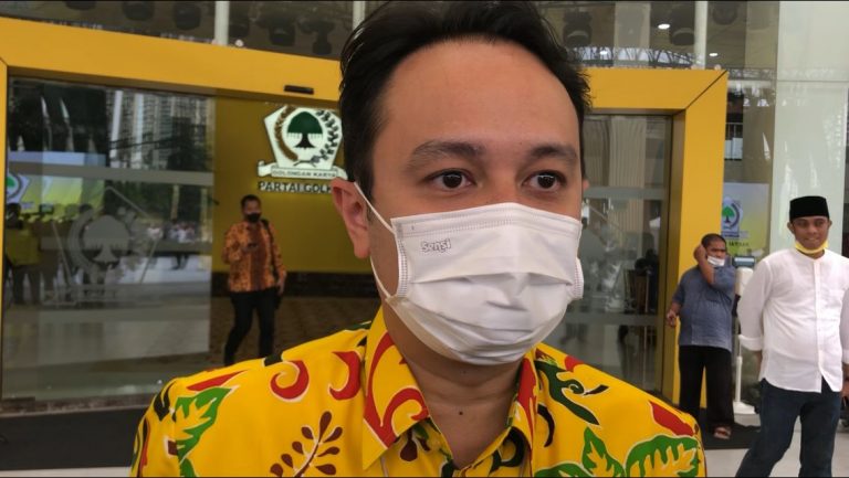 Malam ini, Jokowi Hadir di Puncak HUT Partai Golkar