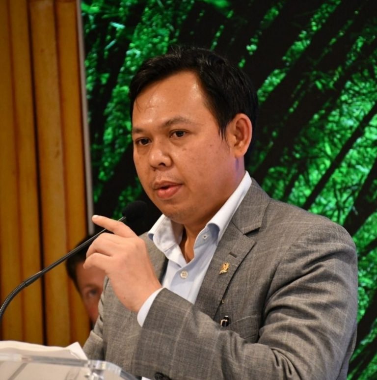 Sultan Dukung Gagasan Merangkul KKB Jenderal Dudung